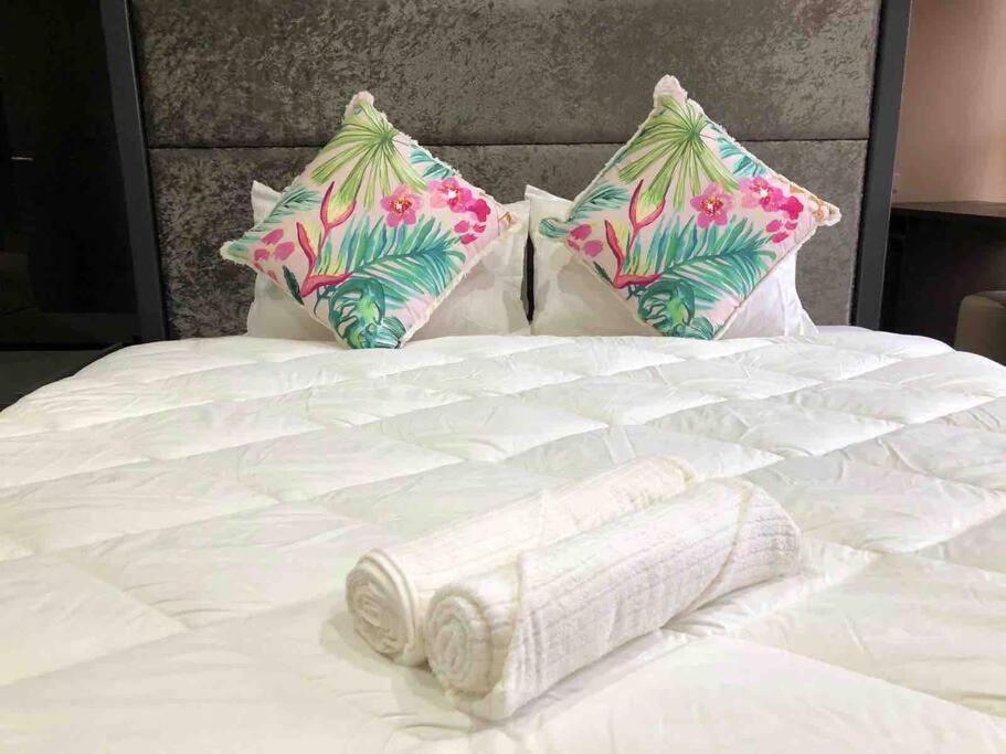 8 Kia Peng Residences By Stayhere クアラルンプール エクステリア 写真